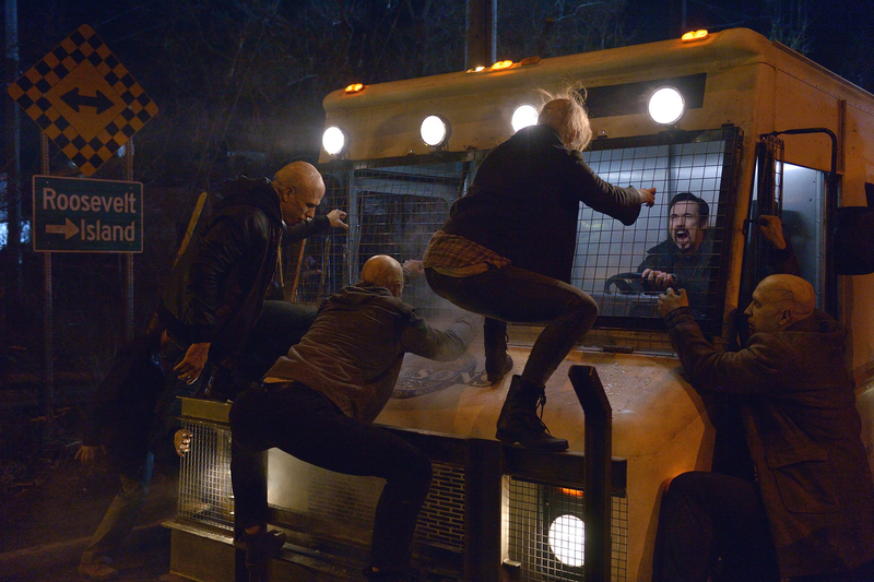 Illustration for article titled Death does not equal change on the season finale of The Strain